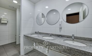 Espectacular oficina en Providencia (62UF/m2)