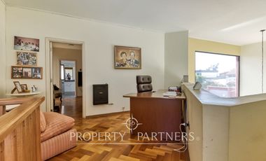 Gran Casa En Jardines del sur