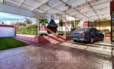 Gran Casa En Jardines del sur