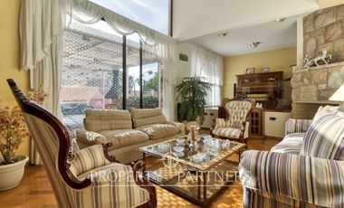 Gran Casa En Jardines del sur