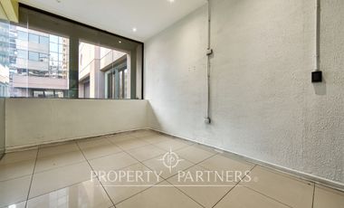 Espectacular local en Providencia (0,4 UF/m2)