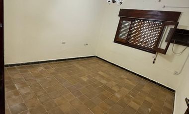 Casa en alquiler de 2 dormitorios c/ cochera en Macrocentro