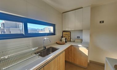 Casa en Arriendo en Condominio Tricahue de Nogales, Machalí