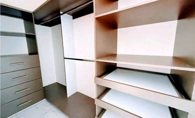 VENTA DE CASA CON ALBERCA EN CONDOMINIO EN JIUTEPEC MORELOS