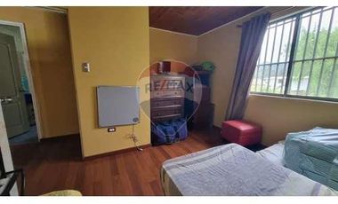 Amplia Casa en Venta