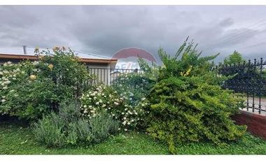 Amplia Casa en Venta