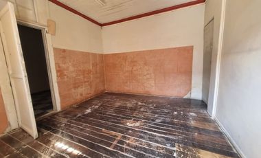 CASA EN VENTA/OFICINA