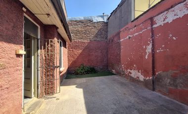 CASA EN VENTA/OFICINA