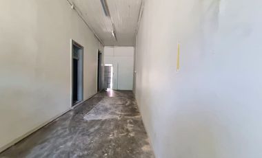 CASA EN VENTA/OFICINA