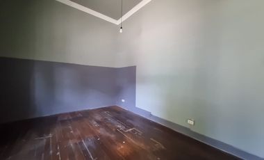 CASA EN VENTA/OFICINA