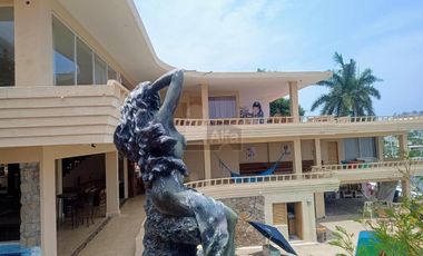 Residencia en Fraccionamiento Las Playas