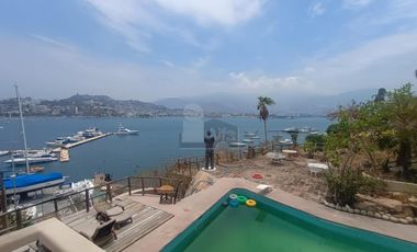 Residencia en Fraccionamiento Las Playas