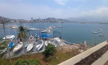 Residencia en Fraccionamiento Las Playas