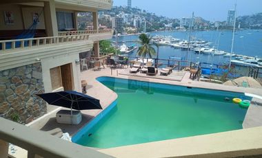 Residencia en Fraccionamiento Las Playas