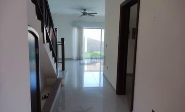 Casa sola en venta en San Fernando, Ramos Arizpe, Coahuila