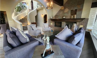 CASA EN RENTA EN LOTO AZUL VALLE DE BRAVO