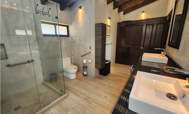 CASA EN RENTA EN LOTO AZUL VALLE DE BRAVO