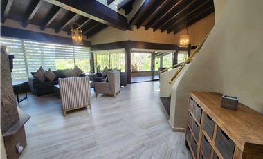 CASA EN RENTA EN LOTO AZUL VALLE DE BRAVO