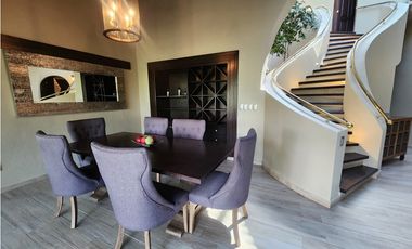 CASA EN RENTA EN LOTO AZUL VALLE DE BRAVO