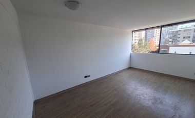 Vende depto San miguel