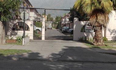 Casa en Arriendo en Condominio de la Florida