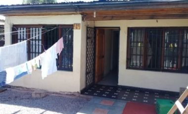 Vende casa en recoleta