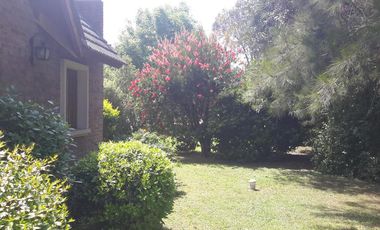Venta Casa 6 Amb. en Club Campos de Golf Las Praderas de Lujan