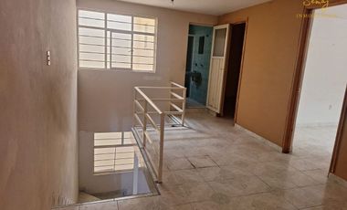 Venta de Casa en Tolotzin II, Ecatepec de Morelos