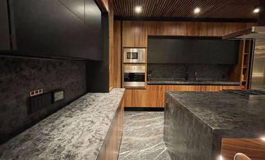 CASA PAROTA  ESPECTACULAR RESIDENCIA EN LOMAS DE COCOYOC