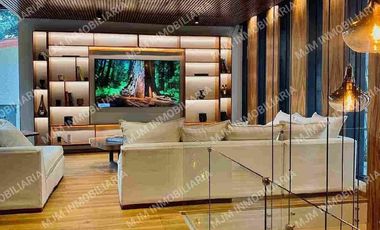 CASA PAROTA  ESPECTACULAR RESIDENCIA EN LOMAS DE COCOYOC