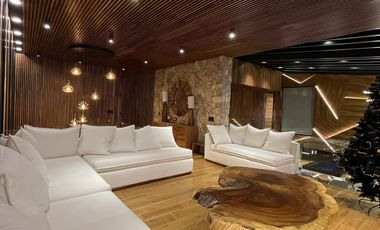 CASA PAROTA  ESPECTACULAR RESIDENCIA EN LOMAS DE COCOYOC