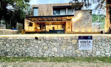 CASA PAROTA  ESPECTACULAR RESIDENCIA EN LOMAS DE COCOYOC