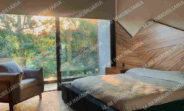 CASA PAROTA  ESPECTACULAR RESIDENCIA EN LOMAS DE COCOYOC