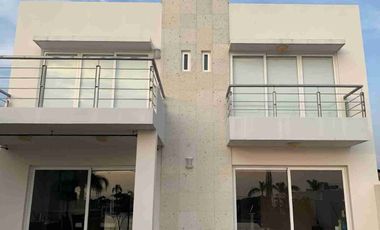 CASA BUGAMBILIA  VENTA CASA CASCADAS COCOYOC EN OAXTEPEC MORELOS