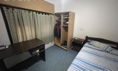 Venta de casa 4 ambientes con cochera en Wilde