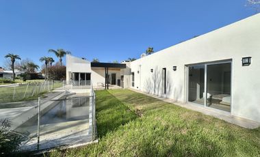 VENTA Casa en Miraflores, Funes Hills