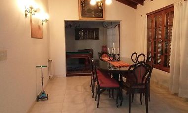 OPORTUNIDAD, Casa de 228m2 en Las Praderas de Lujan