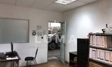 Renta de oficinas con bodega cerca del Puerto Pesquero