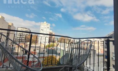 Departamento dos ambientes en venta con terraza y parrilla - Vicente López