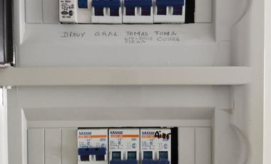 Departamento dos ambientes en venta con terraza y parrilla - Vicente López
