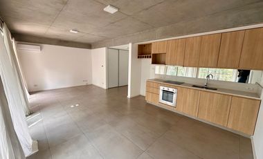 Departamento en  Alquiler en torre de categoria