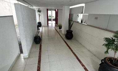 EXCELENTE DPTO. EN DUPLEX CON COCHERA CUBIERTA A MTS DE PARANA