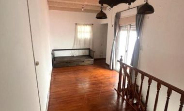 EXCELENTE DPTO. EN DUPLEX CON COCHERA CUBIERTA A MTS DE PARANA