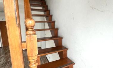 EXCELENTE DPTO. EN DUPLEX CON COCHERA CUBIERTA A MTS DE PARANA