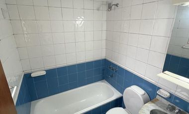 EXCELENTE DPTO. EN DUPLEX CON COCHERA CUBIERTA A MTS DE PARANA
