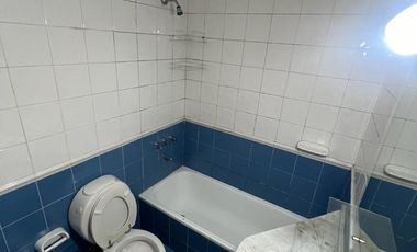 EXCELENTE DPTO. EN DUPLEX CON COCHERA CUBIERTA A MTS DE PARANA