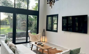 Excelente Casa en Las Praderas De Lujan A estrenar