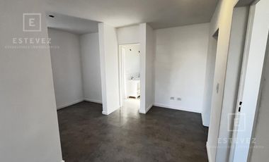 Casa en venta / alquiler, con pileta. Barrio Cerrado de Escobar, G.B.A. Zona Norte