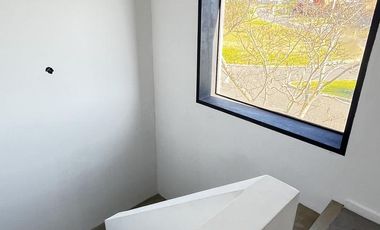 Casa en venta / alquiler, con pileta. Barrio Cerrado de Escobar, G.B.A. Zona Norte
