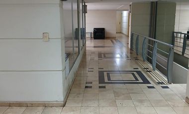 Departamento en Belgrano 4 ambientes con cochera fija